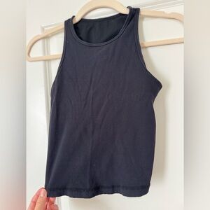 Black Vuori ribbed tank